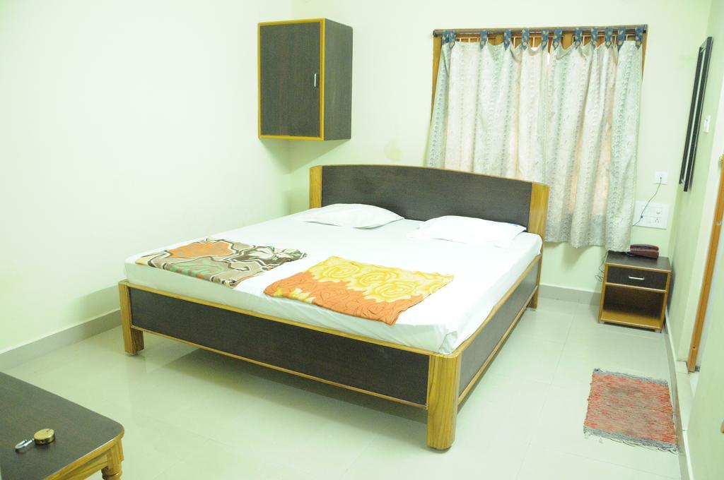 Hotel Agarala Residency Tirupati Zimmer foto